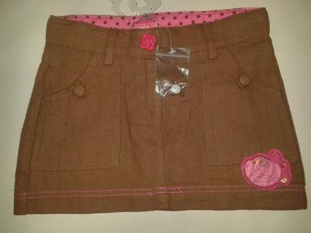 Tepla sukna, tuc tuc,104