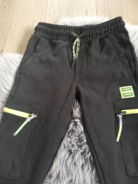 Teplaky, reserved,110