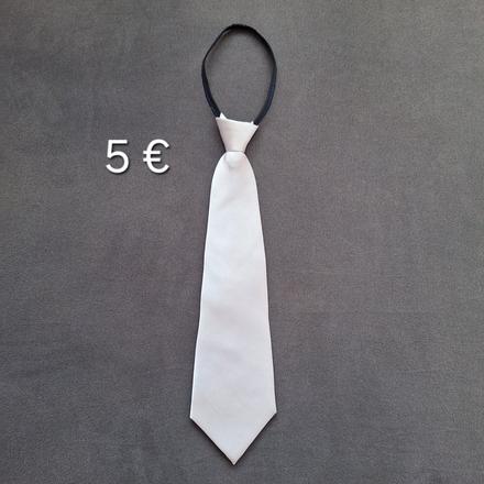 Dámska kravata,