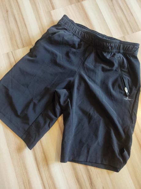 Krasne sportove kratase, decathlon,140