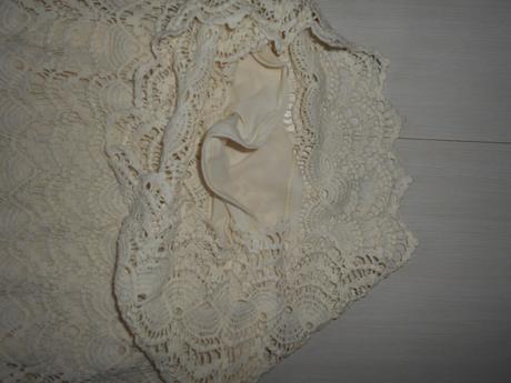 Čipkované šaty, benetton,128