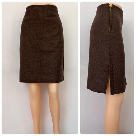 Dámska tmavohnedá sukňa, l