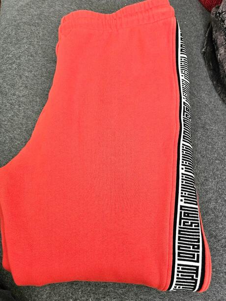 Štýlové tepláky, l