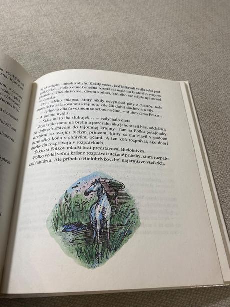 Stará rozprávková knižka bielohrivko rené guillot,