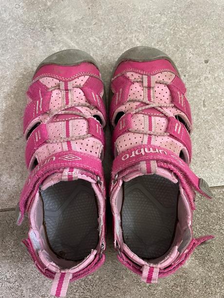 Sportove sandále, umbro,34