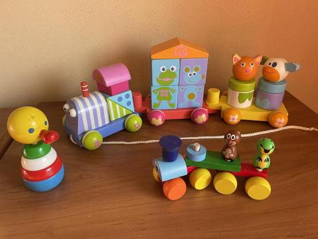 Drevený skladací vláčik a stohovacia kačka, 