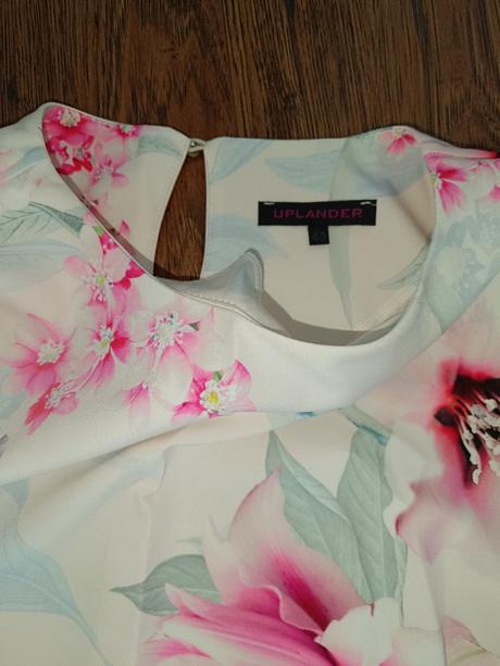 Elegantné šaty, 40