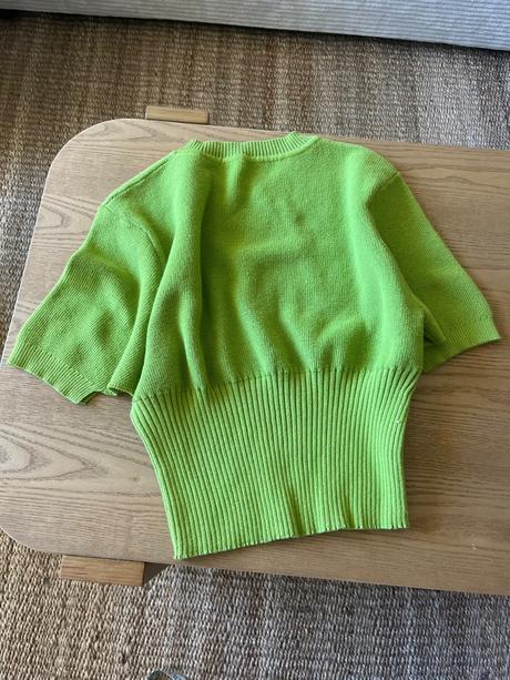Zelený svetrík na leto, m