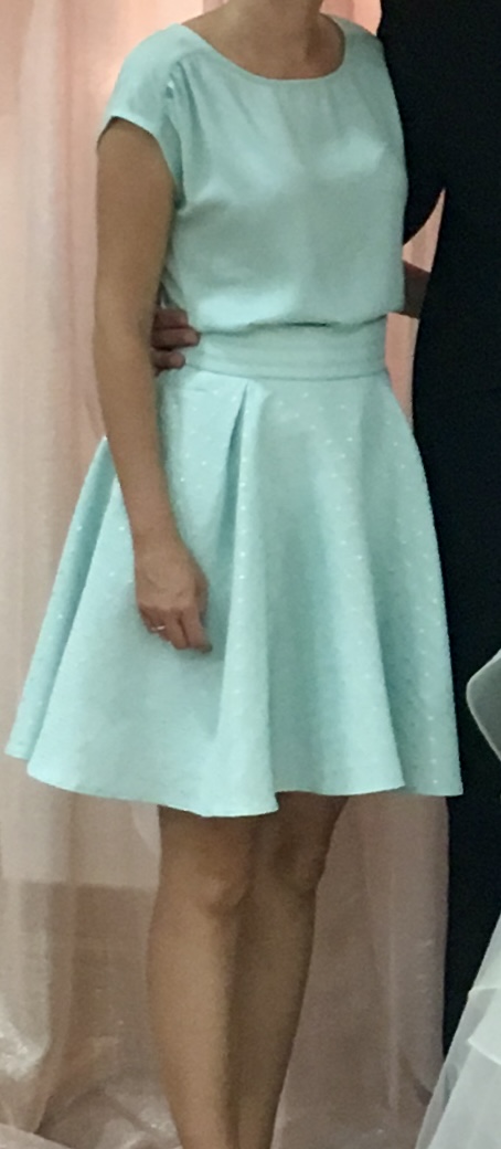 Elegantna matova sukna, orsay,s