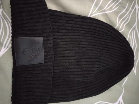 Čiapka karl lagerfeld, 