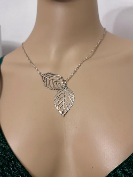 Retiazka / náhrdelník,