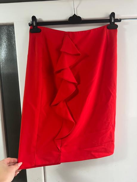 Sukna, reserved,40