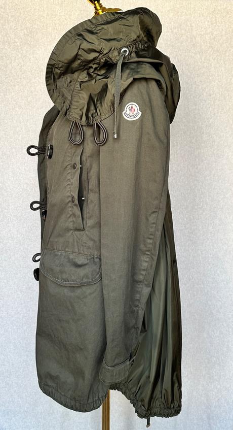 Moncler prechodná bunda, s