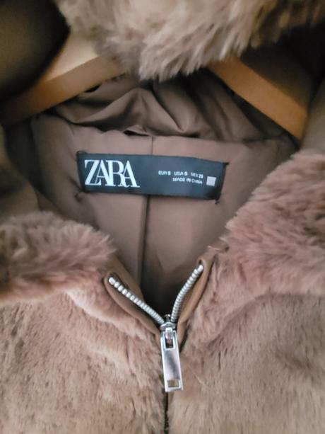 Zara set kozusinove kabaty, zara,98