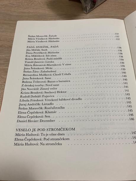 Stará retro kniha zlatý strom mária ďuríčková 1984,