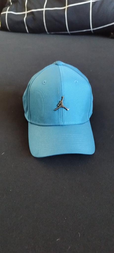 Šiltovka nová air jordan, air jordan,m / s