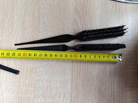 2x tupírovacia kefa,