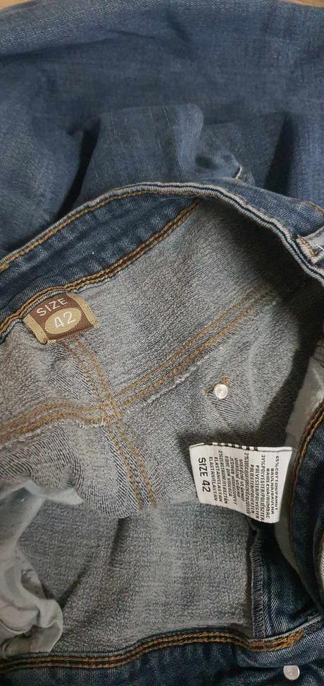 Riflove nohavice, 42