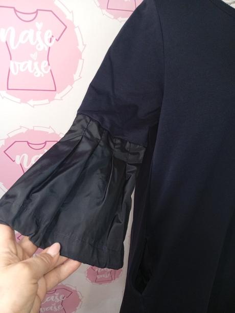 Veľmi zaujímavé šaty,