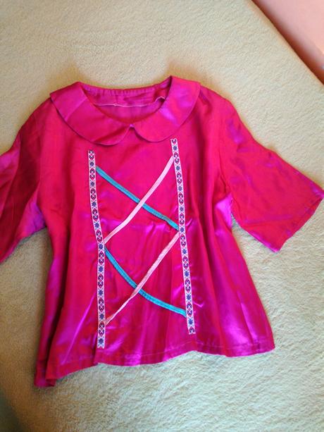 Blúzočka s nádychom folku., 152