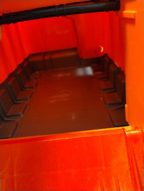 Smetiarske auto lena, 