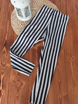 Pásikavé legíny 122-128, 122