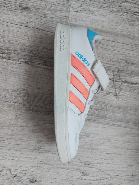 Botasky, adidas,35