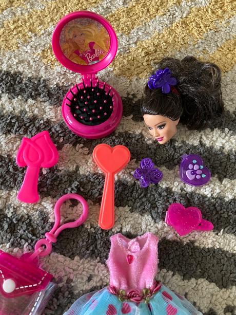 Doplnky pre barbie,