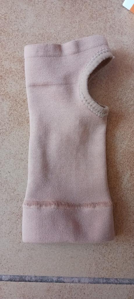 Bandáže na zápästie veľ.s, 