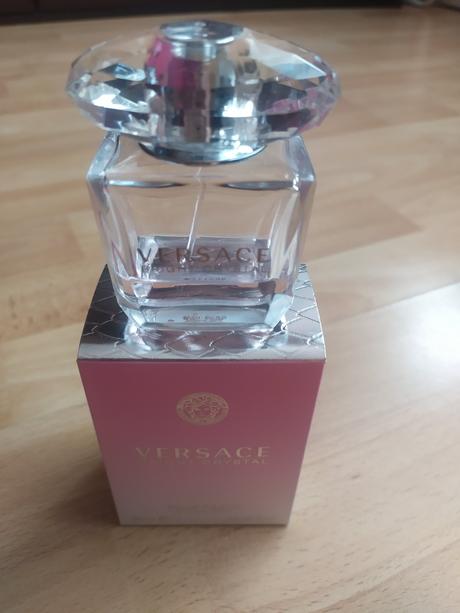 Pri kúpe ďalších troch parfémov,