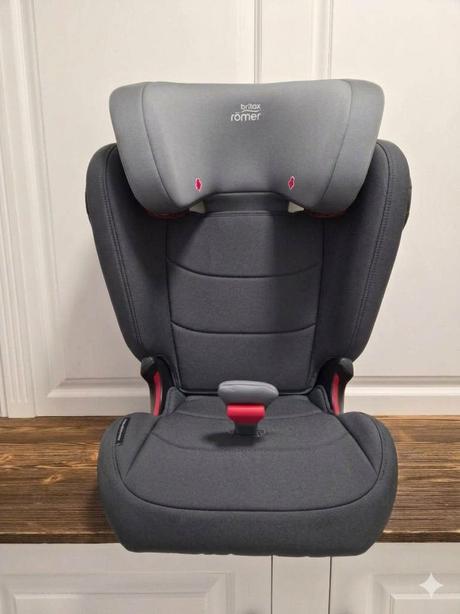 Autosedačka, britax