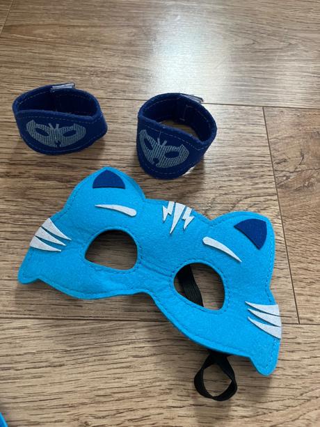 Kostym na karneval pyžamasky catboy, 