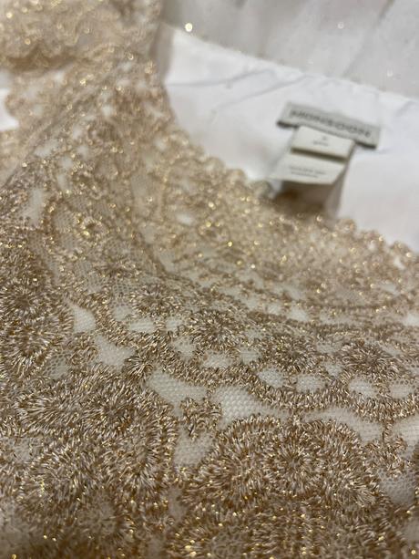 Saty slavnostne, monsoon,122