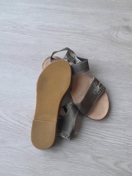 Dievčenské sandále veľ 30, c&a,30