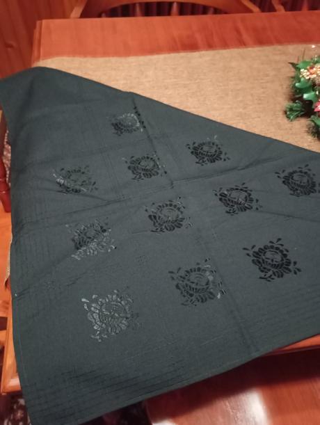 Starožitné šatky, 