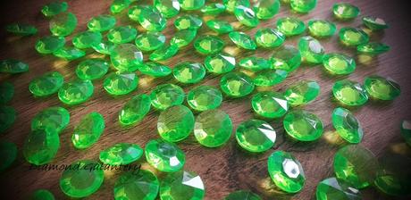 Diamantové konfety - balenie 100 kusov, 