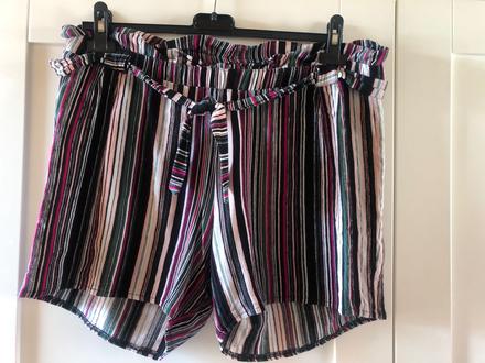 Šortky top secret 40, 40