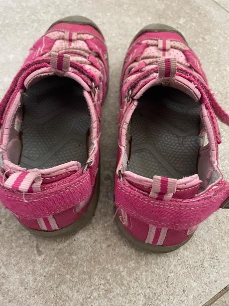 Sportove sandále, umbro,34