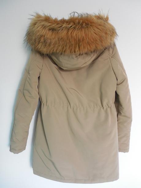 Dámska béžová bunda, s