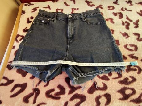Čierne mom šortky calvin klein veľ.w30, calvin klein,m