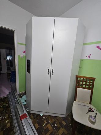 Predám rohovú skriňu 90x90cm, 