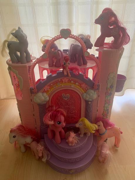 Zámok my little pony s poníkmi,