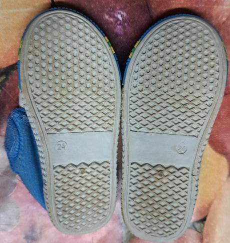 Chlapčenské plátenné tenisky, 24