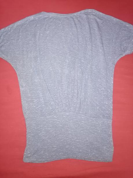 Elastický trblietavý pulovrik, 