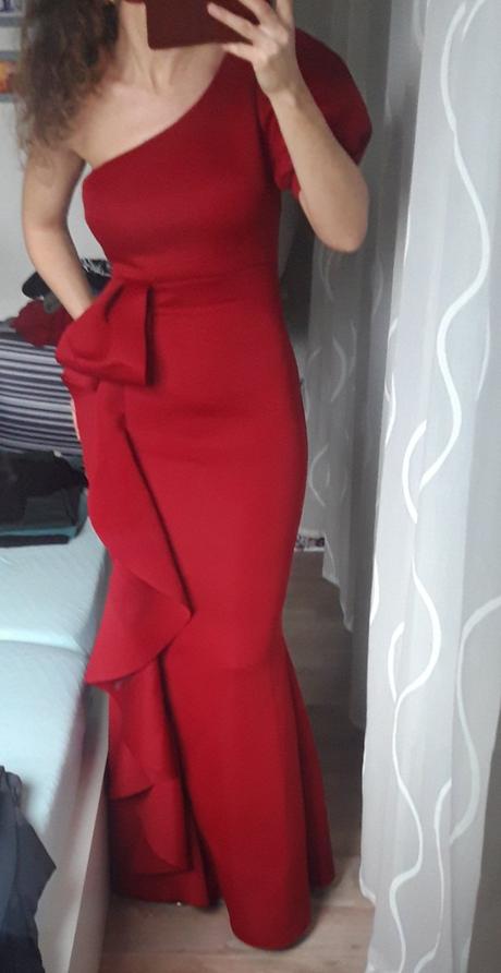 Spoločenské šaty nové, s