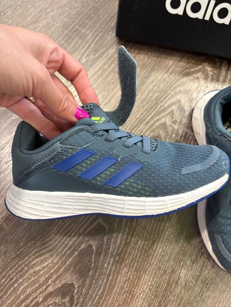 Adidas tenisky na suchy zips č.30, adidas,30