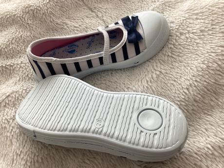 Prúžkované papučky ccc v.28, 28