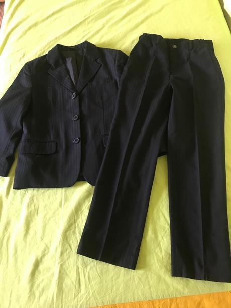 Chlapčenský oblek, 134