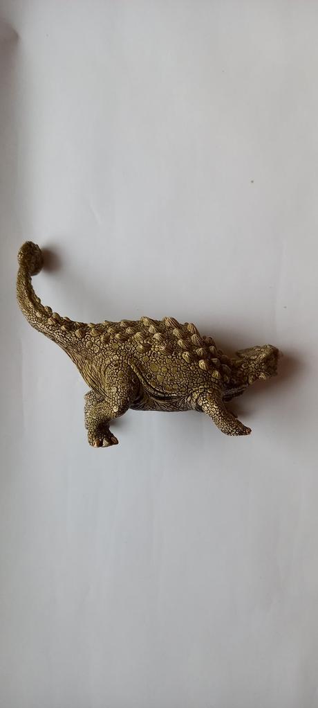 Schleich ankylosaurus, 