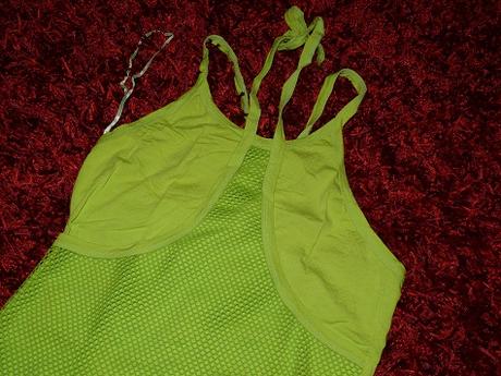 Sexi neónovozelené tričko - top stav , s
